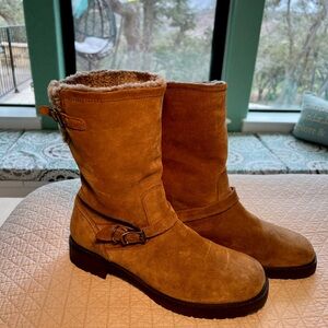 Cole Haan Tan Winter Boots with Soft Texture and Low Heel Fur Lined